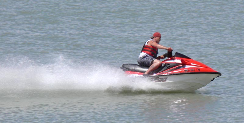 Jet ski