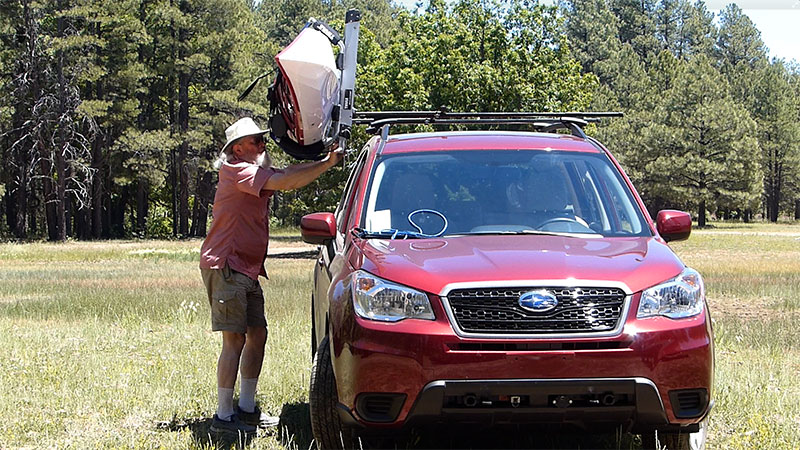 Hullavator in travel position